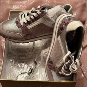 Michael Kors Sneakers